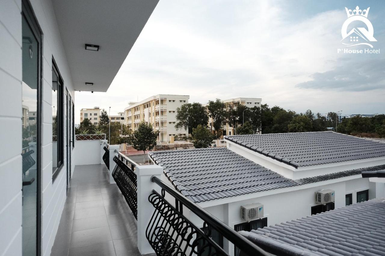 P'House Hotel Phan Thiet Exterior photo